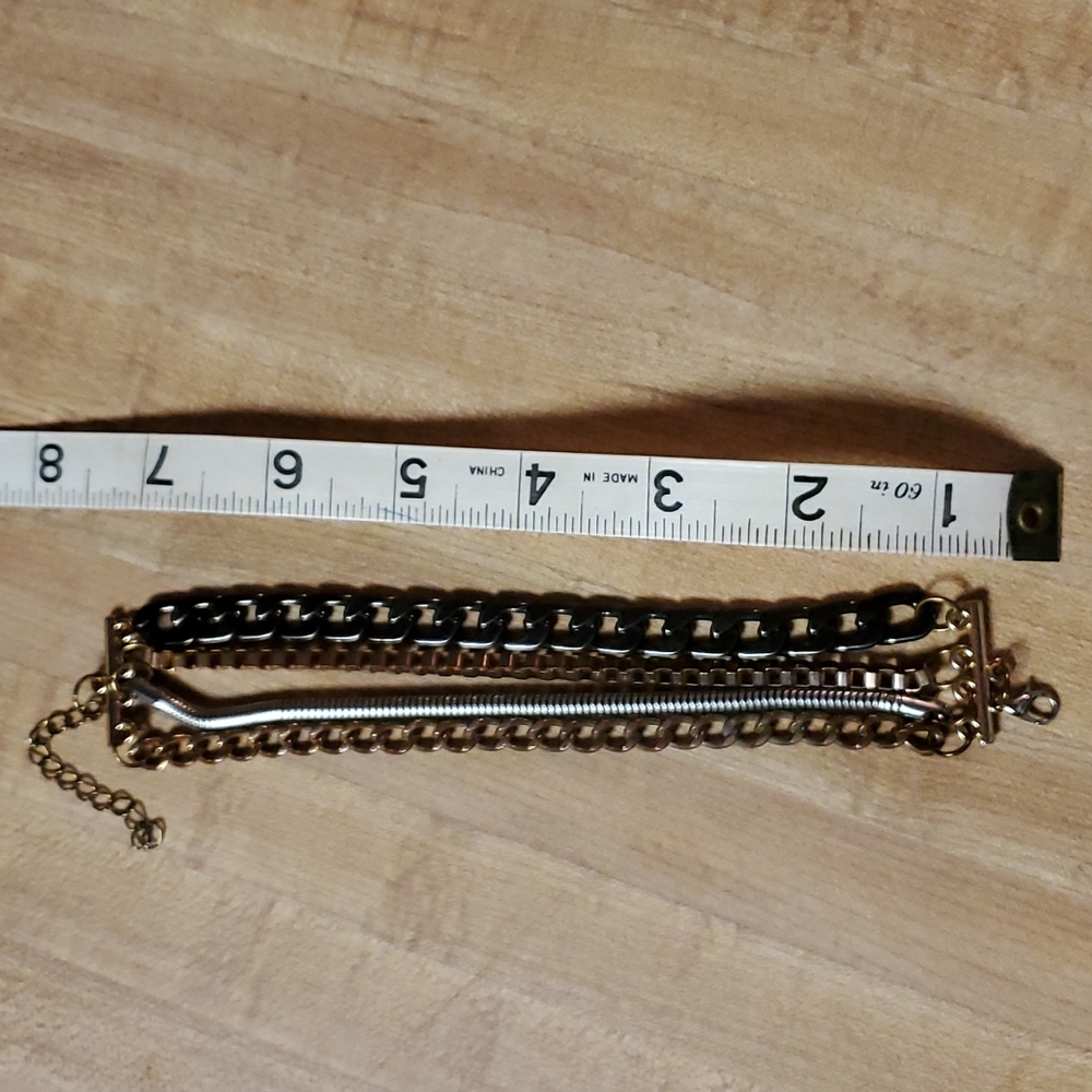 Bracelet